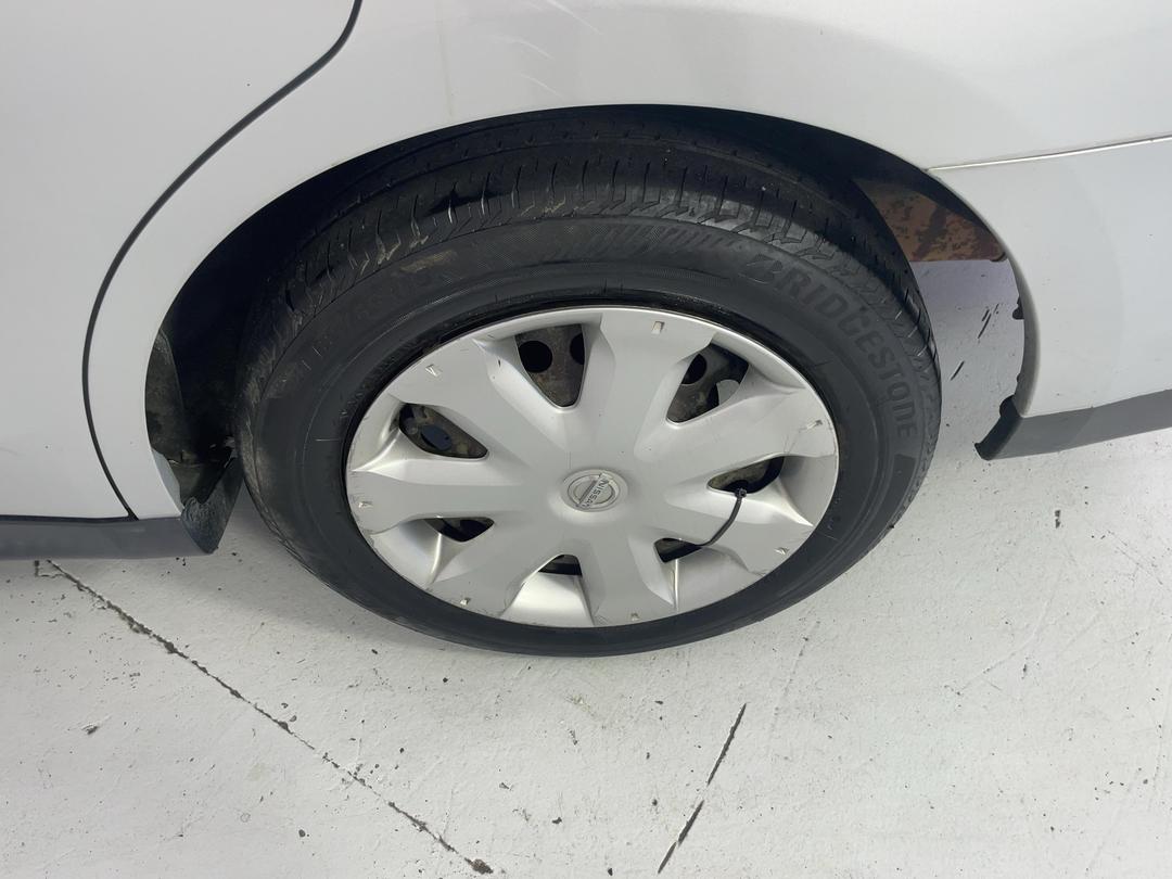 Photo '11' of Nissan Wingroad
