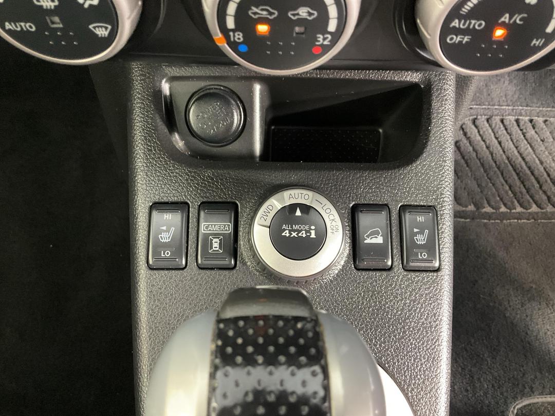 Photo '30' of Nissan X-Trail