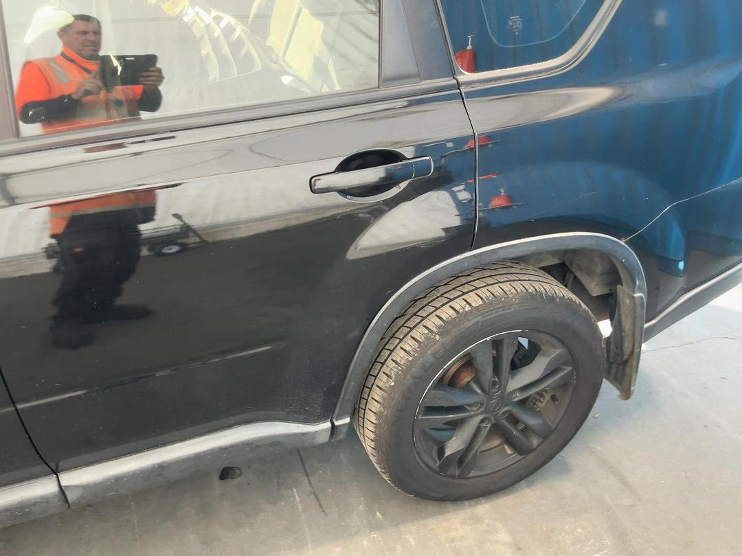 Photo '10' of Nissan X-Trail