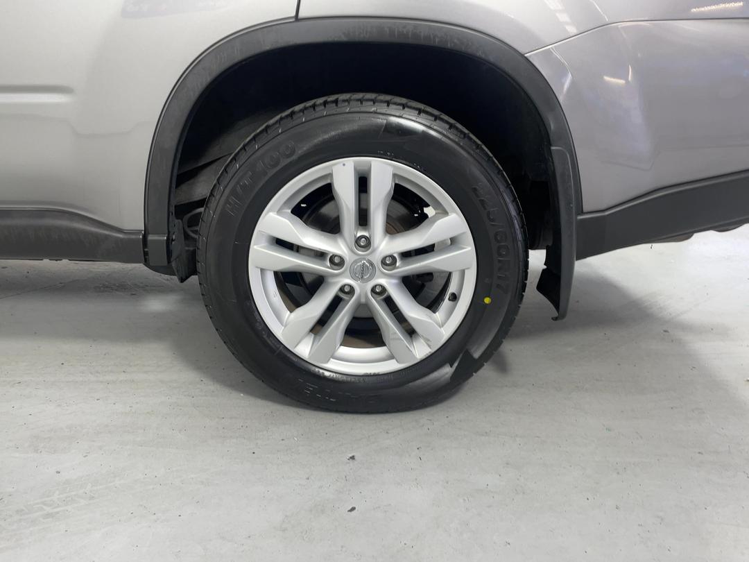 Photo '11' of Nissan X-Trail