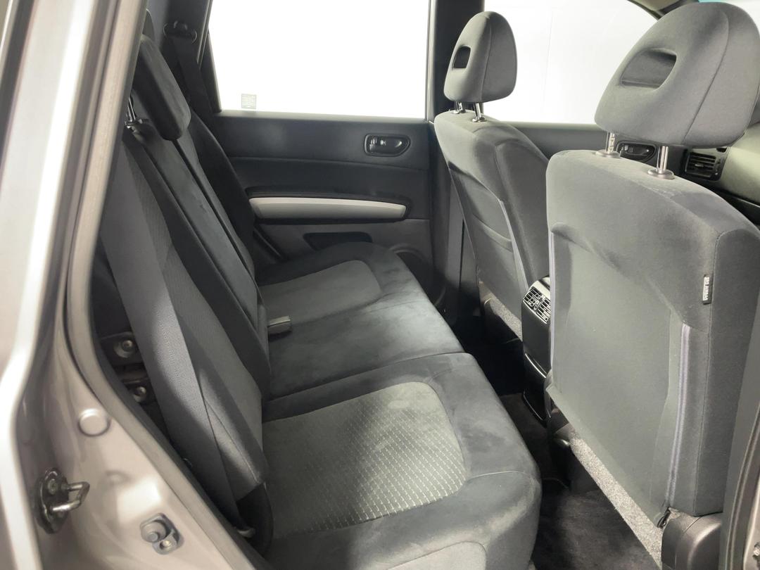 Photo '20' of Nissan X-Trail