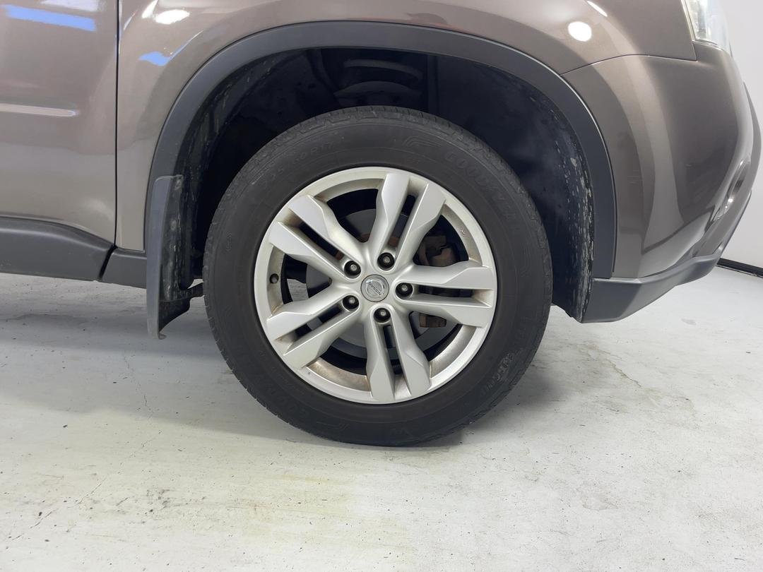 Photo '7' of Nissan X-Trail