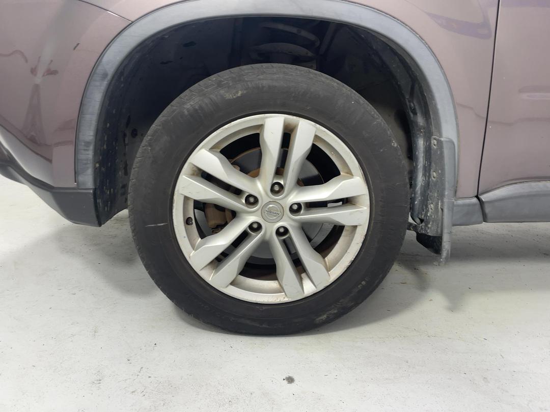 Photo '8' of Nissan X-Trail