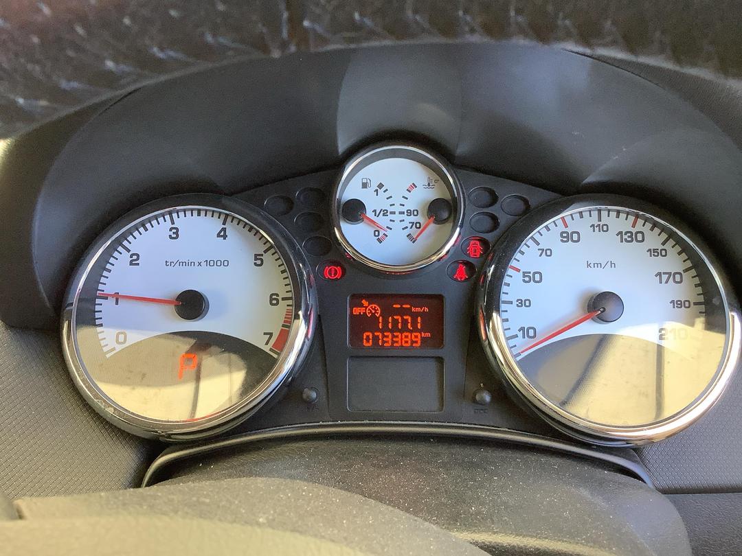 Photo '13' of Peugeot 207 XT