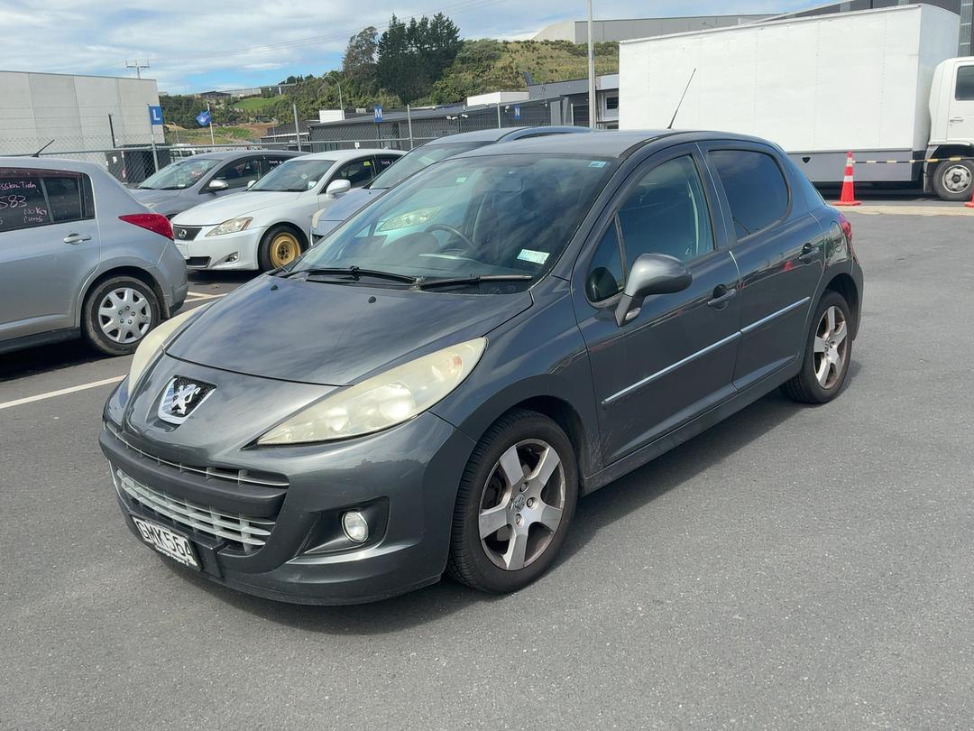 Photo '2' of Peugeot 207 XT Photo '2' of Peugeot 207 XT