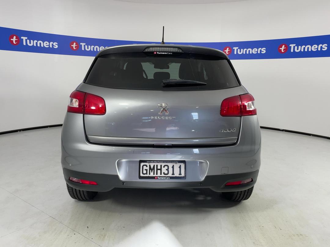 Photo '6' of Peugeot 4008
