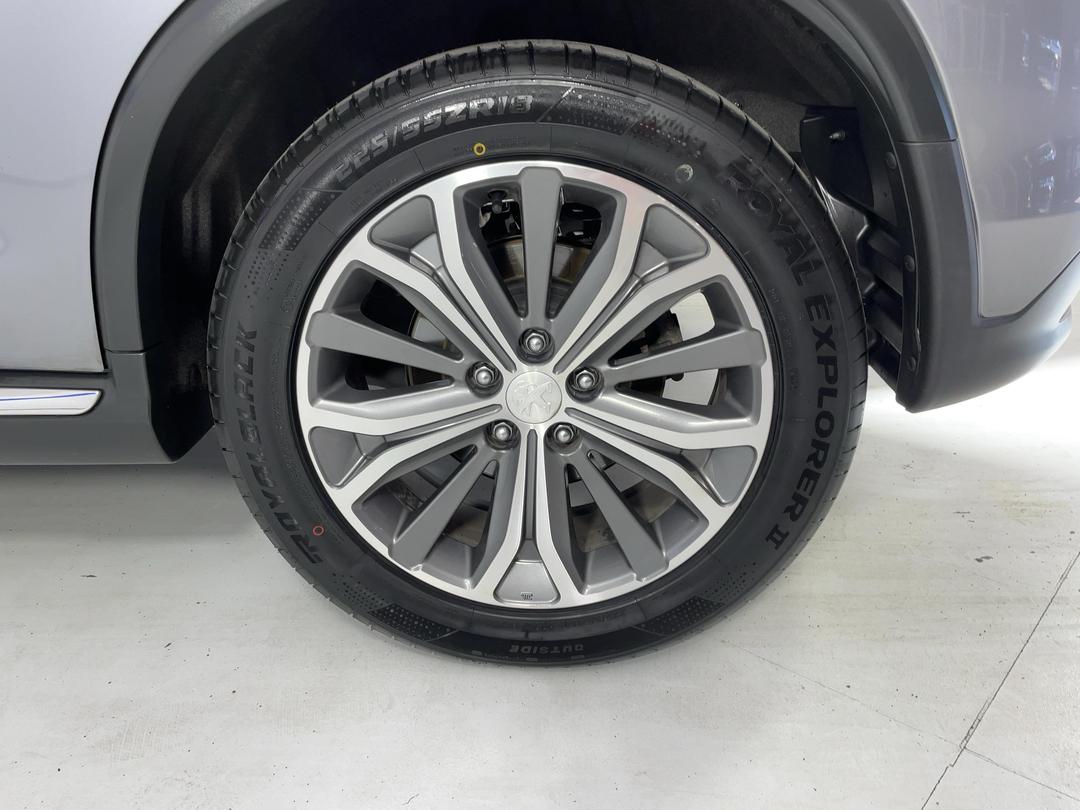 Photo '11' of Peugeot 4008