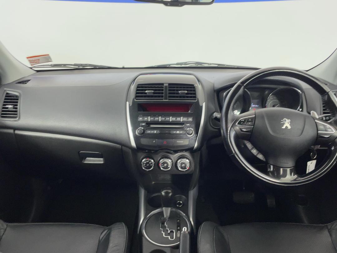 Photo '17' of Peugeot 4008