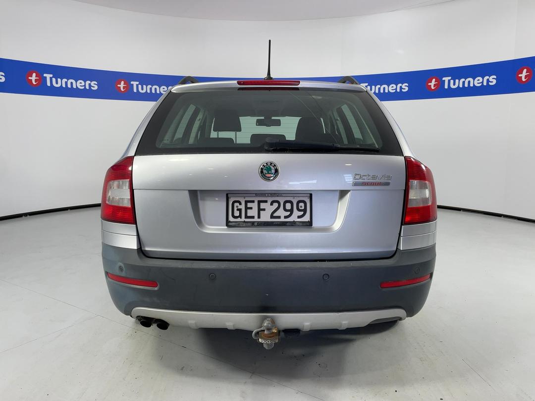 Photo '5' of Skoda Octavia Scout TDI Photo '5' of Skoda Octavia Scout TDI