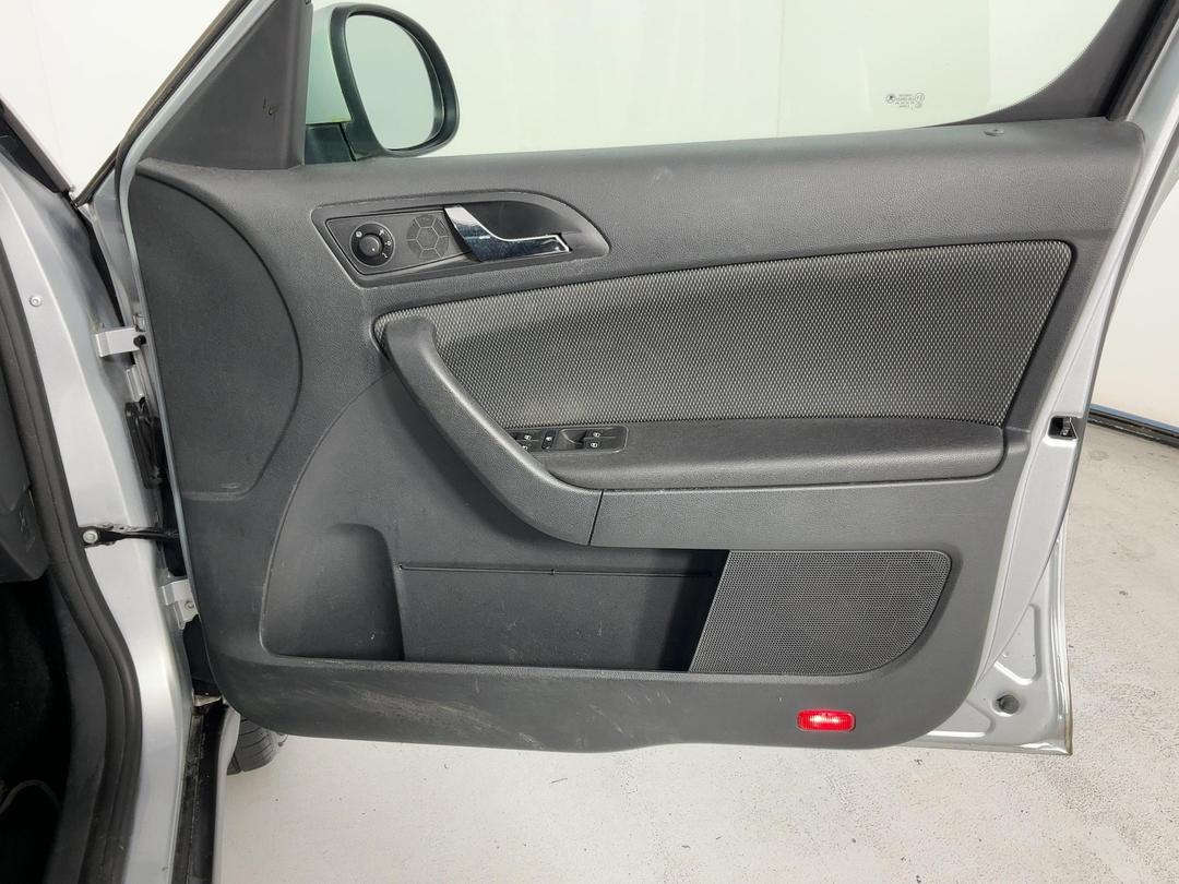 Photo '15' of Skoda Yeti