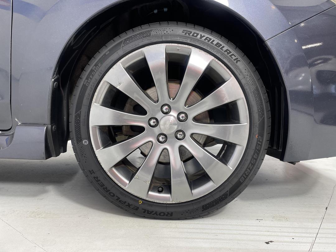 Photo '9' of Subaru Exiga