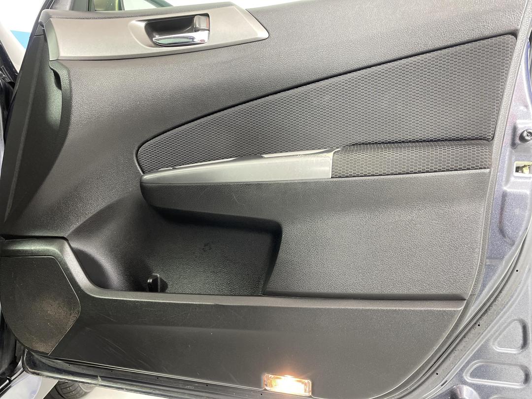 Photo '15' of Subaru Exiga