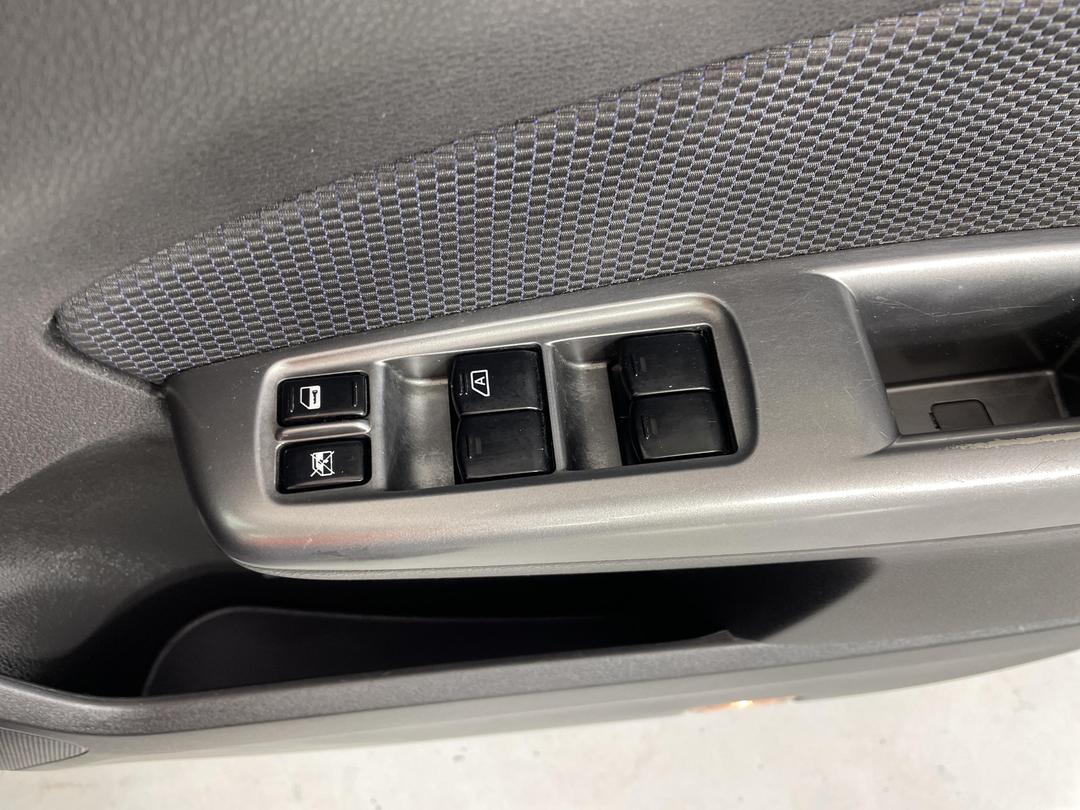 Photo '24' of Subaru Exiga