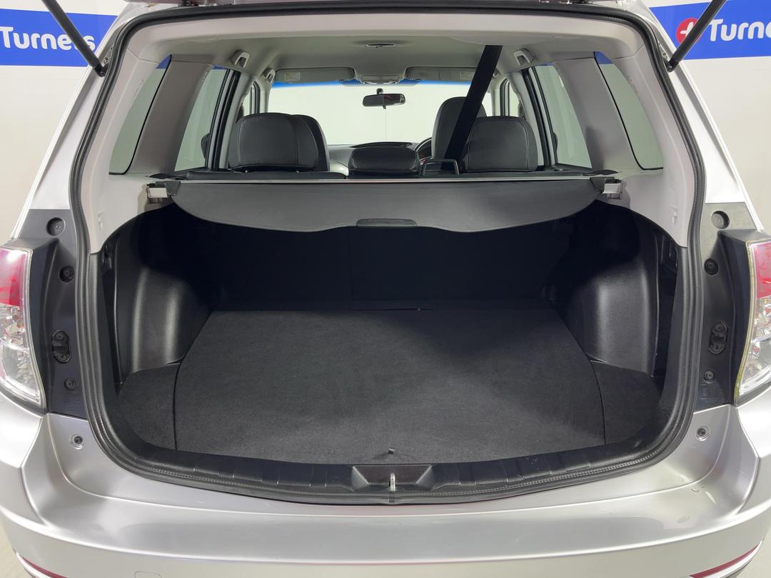 Photo '14' of Subaru Forester