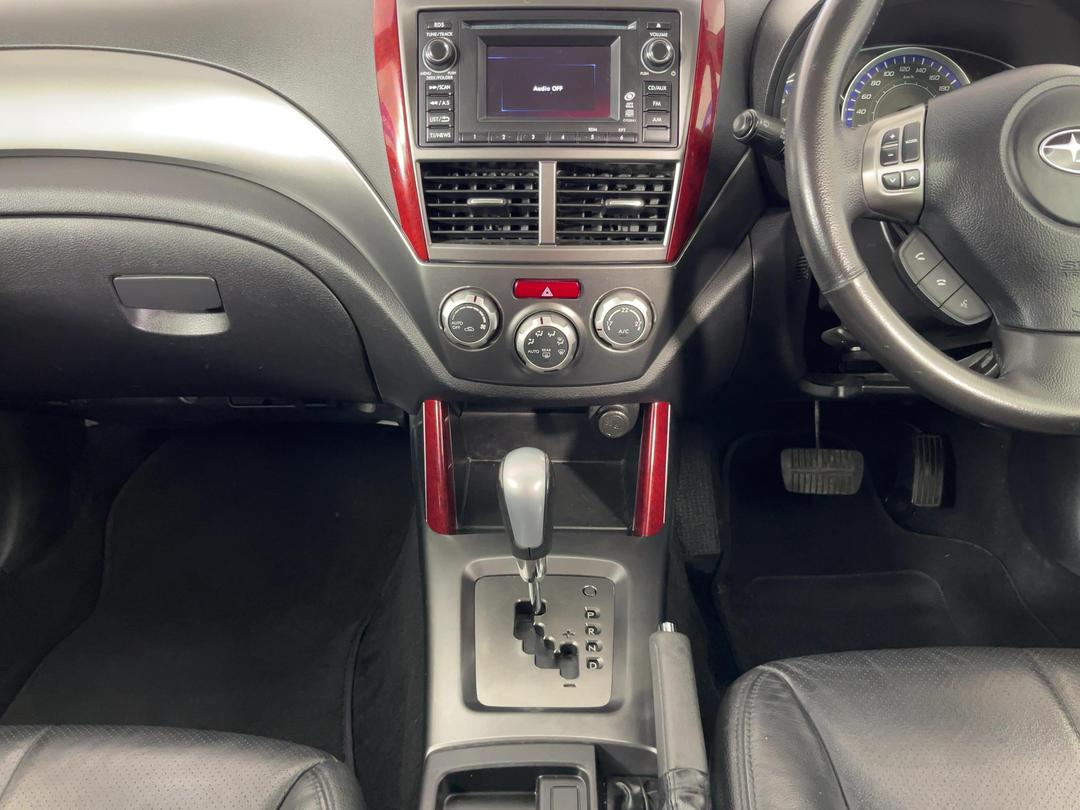 Photo '18' of Subaru Forester