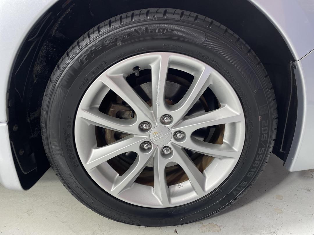 Photo '9' of Subaru Impreza