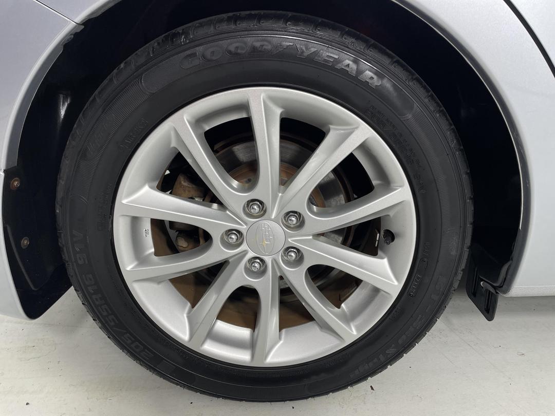 Photo '12' of Subaru Impreza