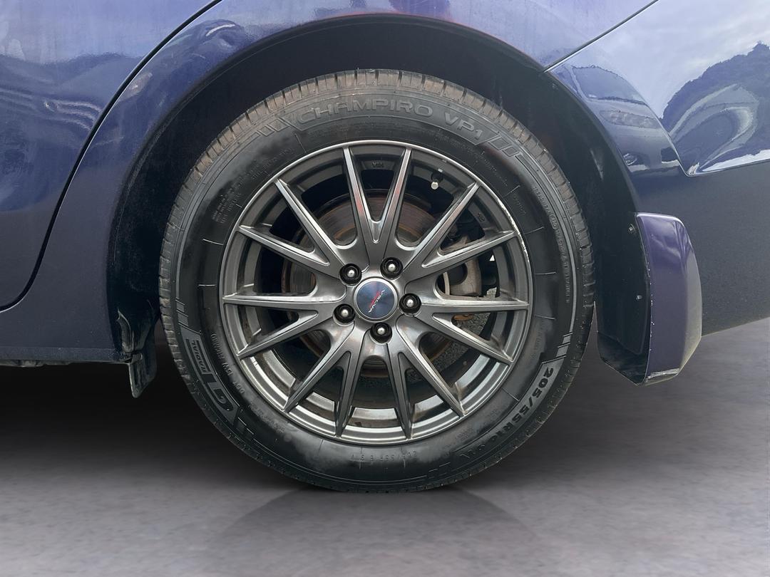 Photo '11' of Subaru Impreza