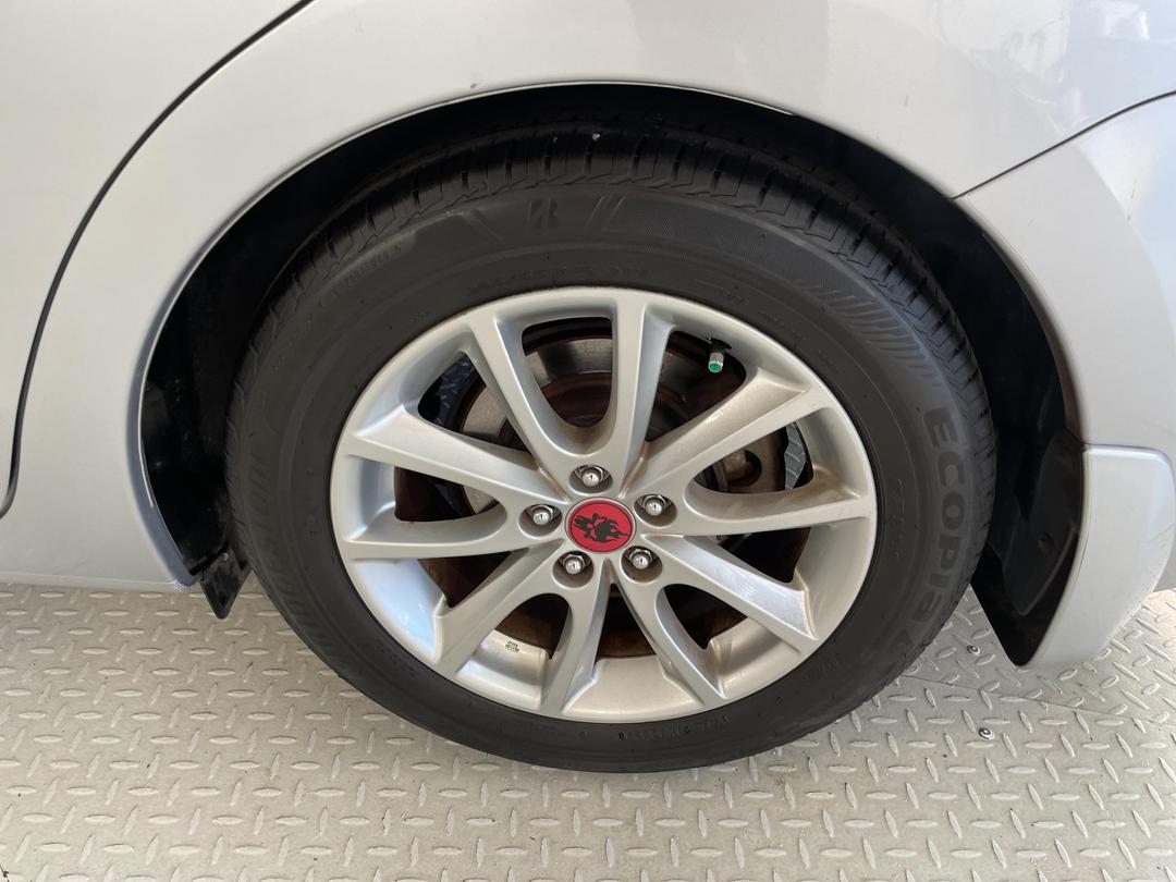 Photo '11' of Subaru Impreza