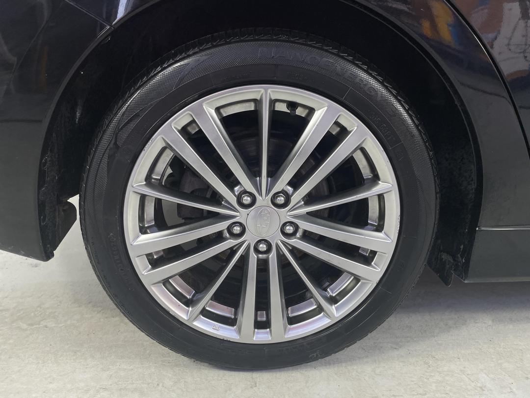 Photo '12' of Subaru Impreza