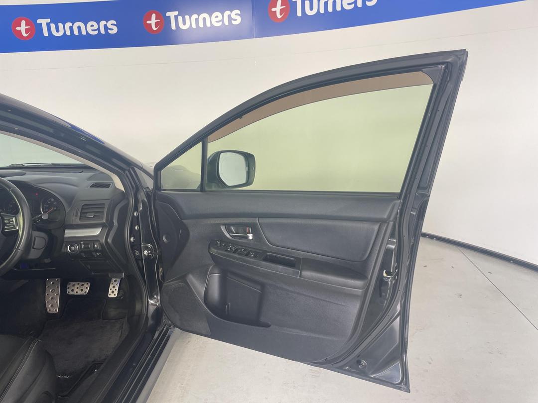 Photo '15' of Subaru Impreza