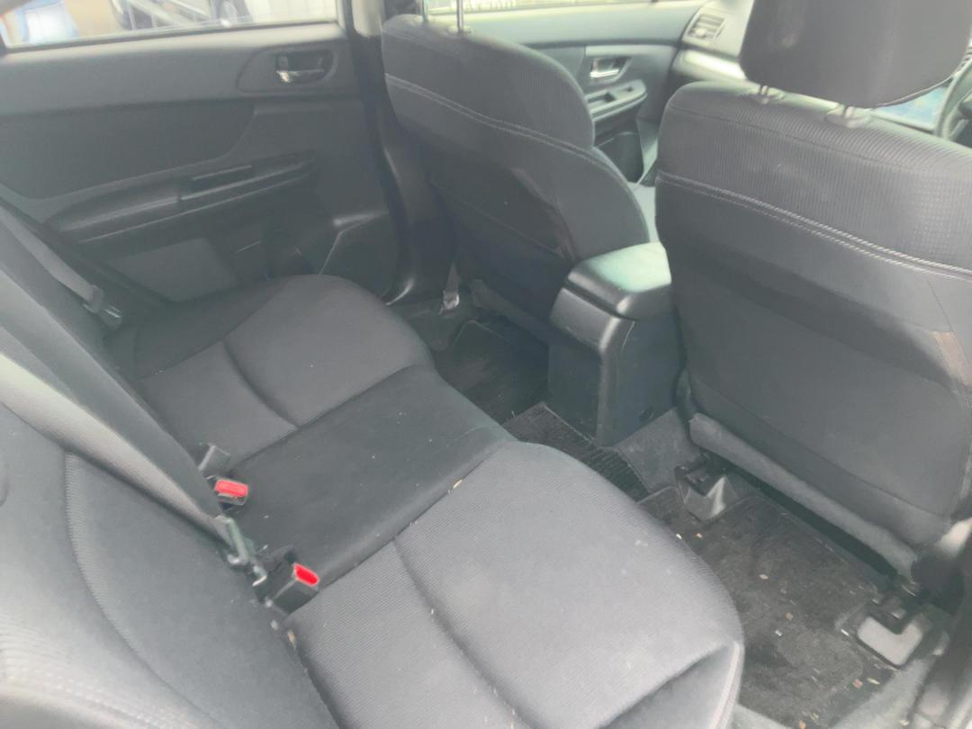 Photo '12' of Subaru Impreza