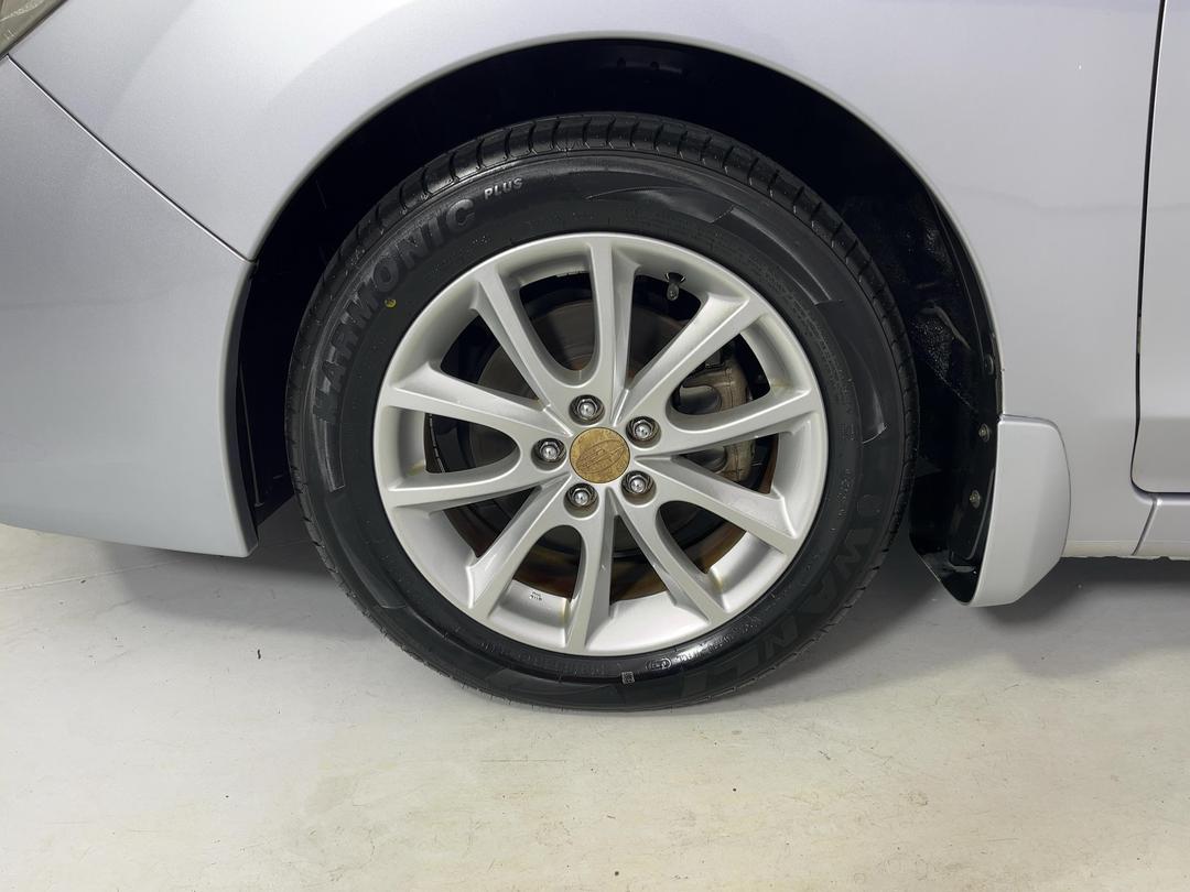 Photo '10' of Subaru Impreza