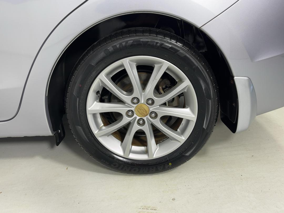 Photo '11' of Subaru Impreza