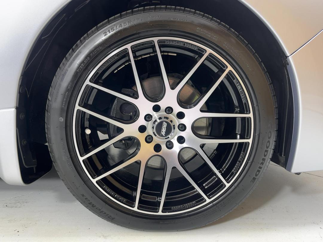 Photo '9' of Subaru Impreza