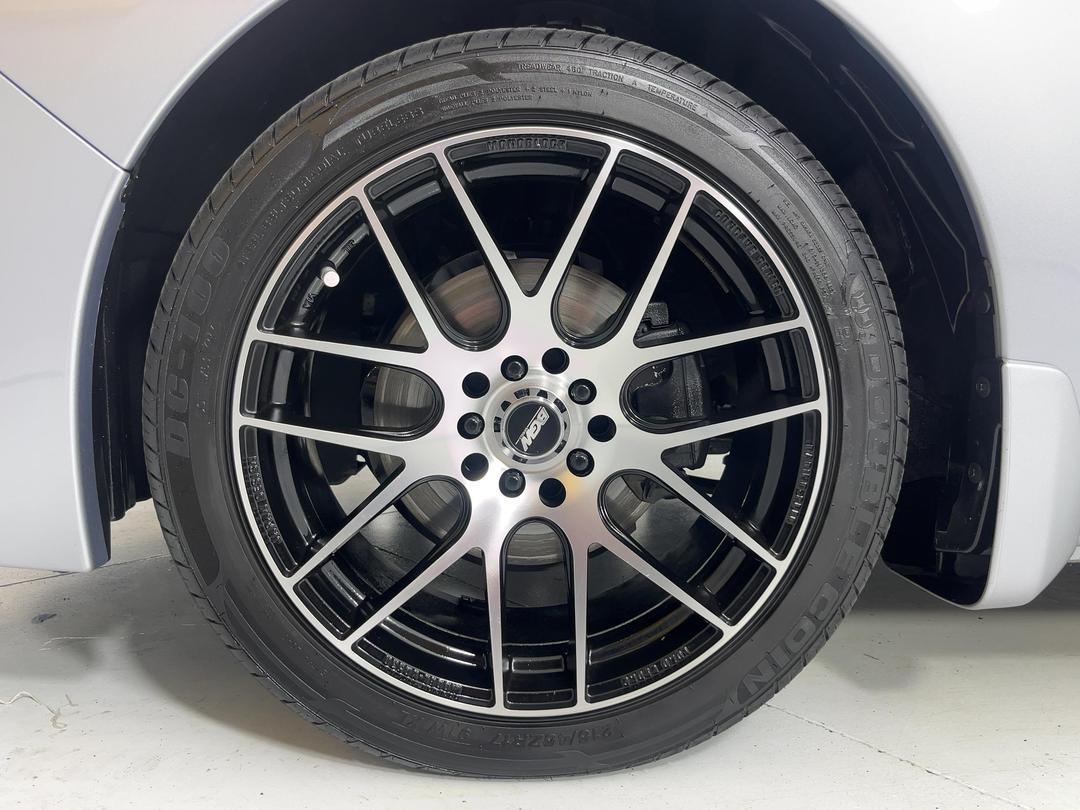 Photo '10' of Subaru Impreza