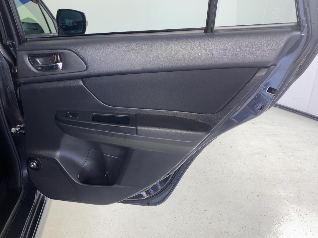 Photo '19' of Subaru Impreza