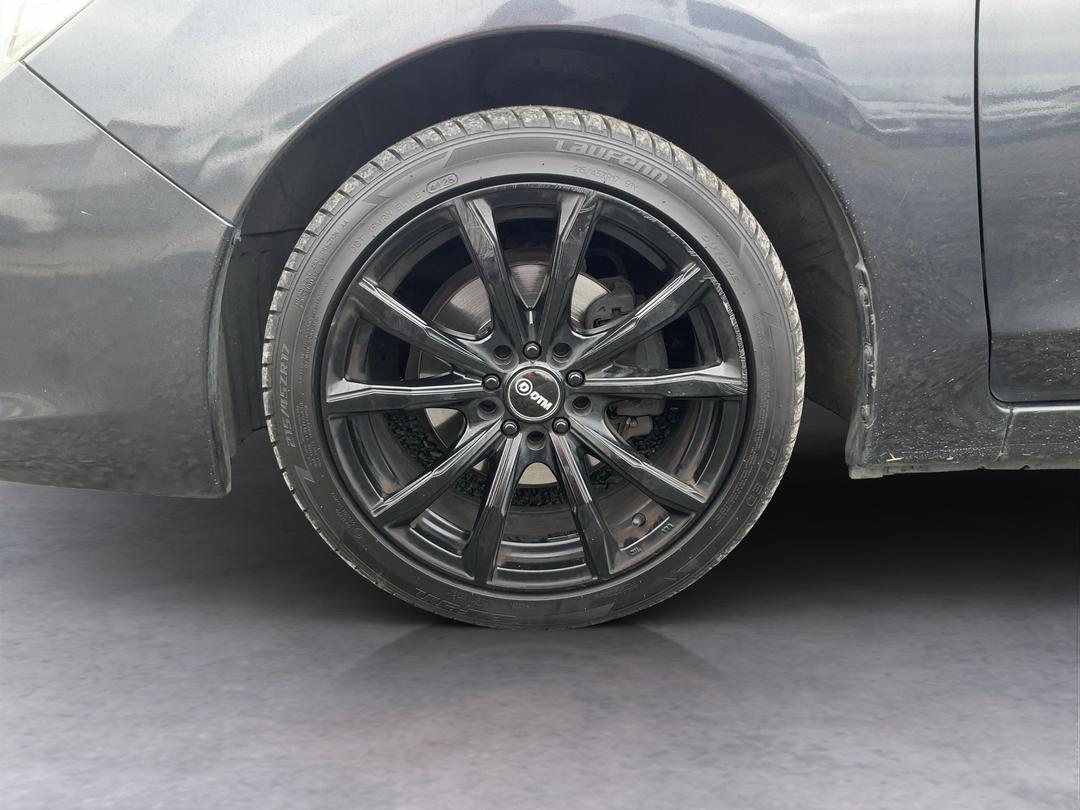 Photo '8' of Subaru Impreza Photo '8' of Subaru Impreza