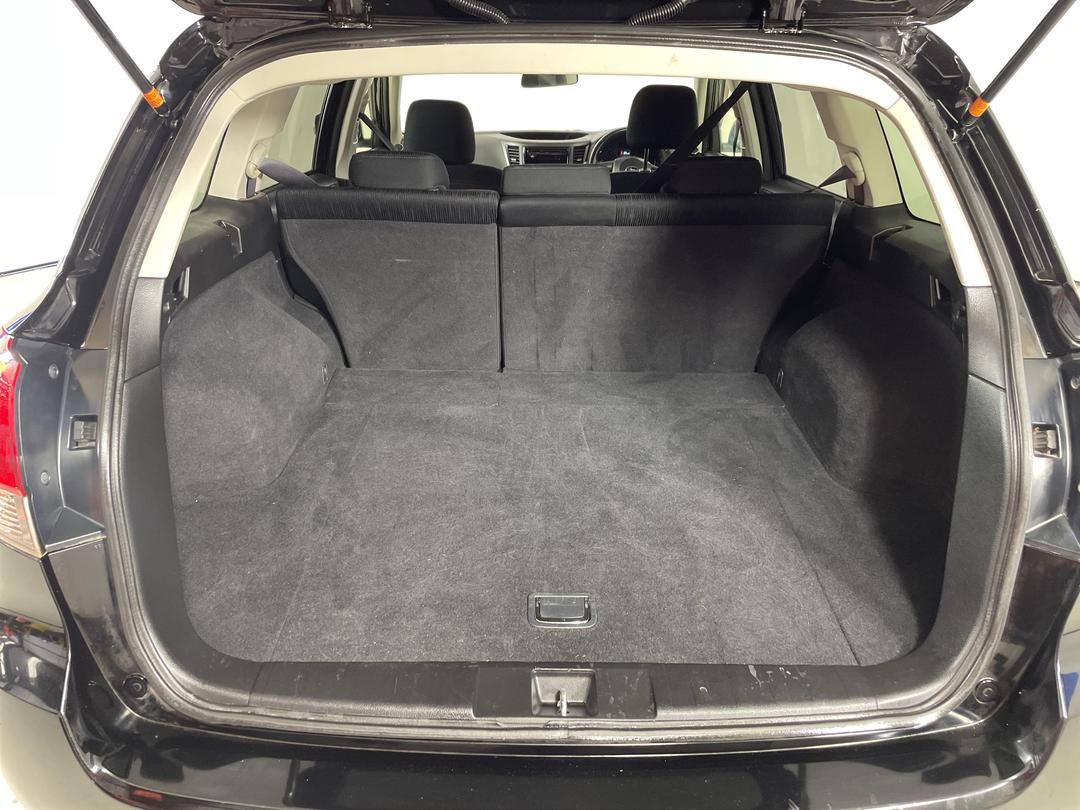 Photo '14' of Subaru Legacy