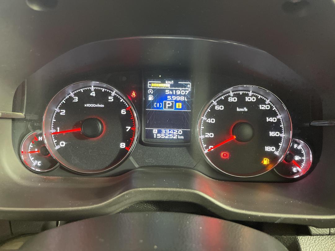 Photo '21' of Subaru Legacy