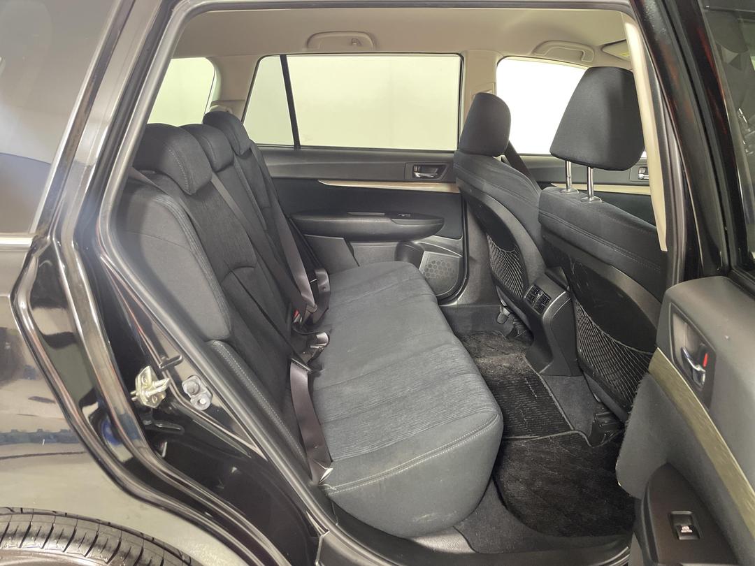 Photo '20' of Subaru Legacy