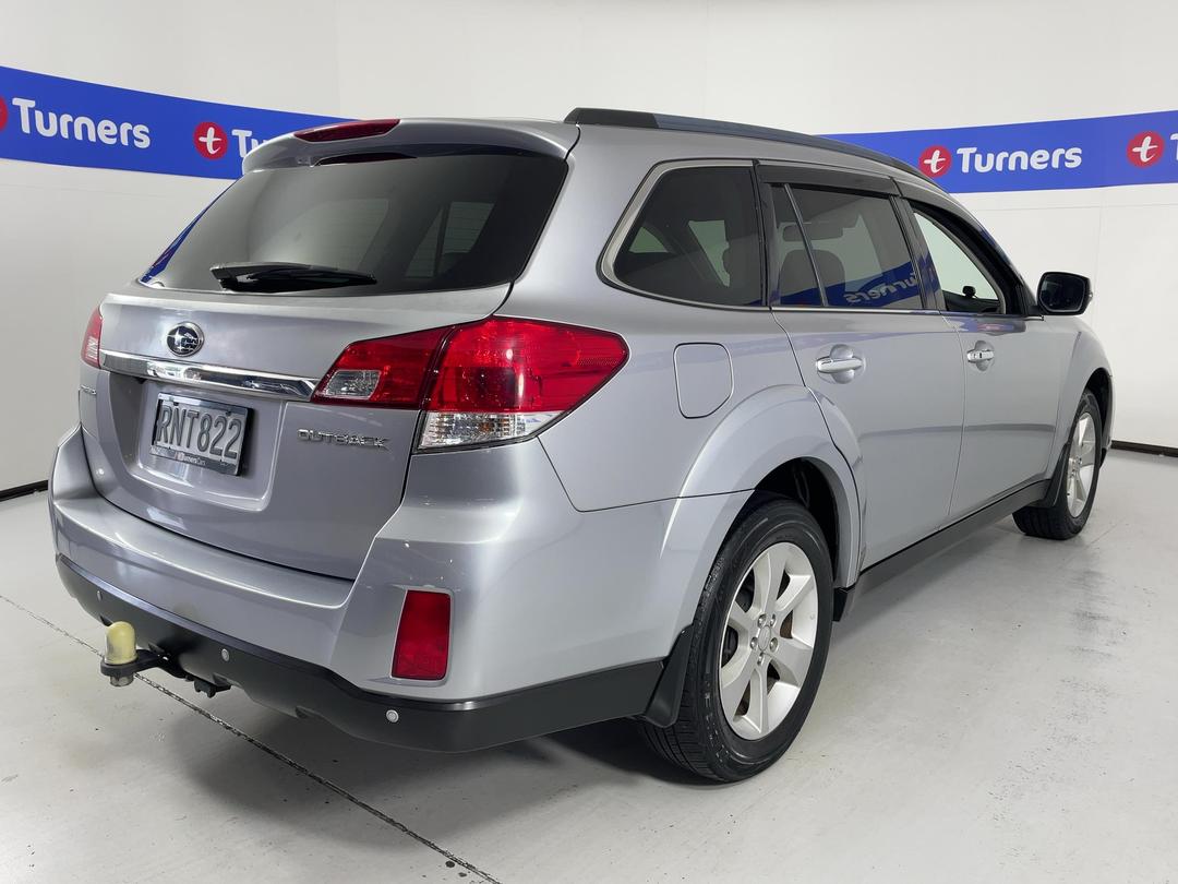 Photo '7' of Subaru Legacy