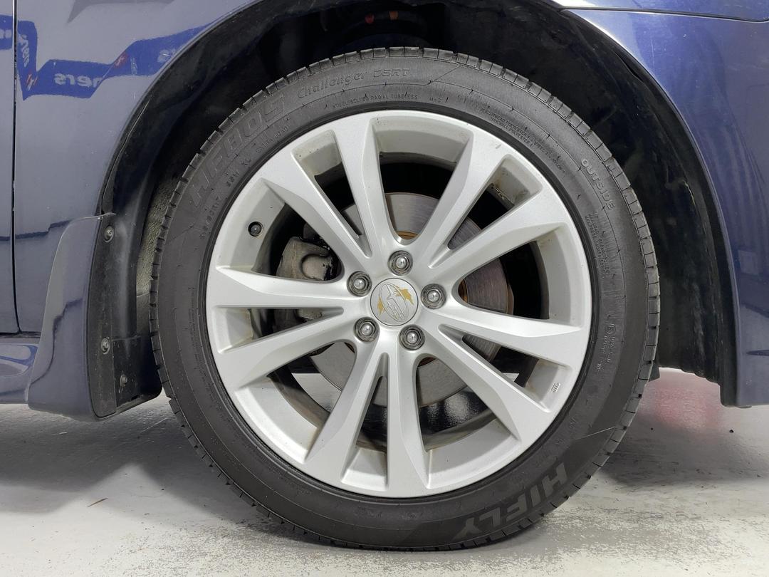 Photo '2' of Subaru Legacy Photo '2' of Subaru Legacy
