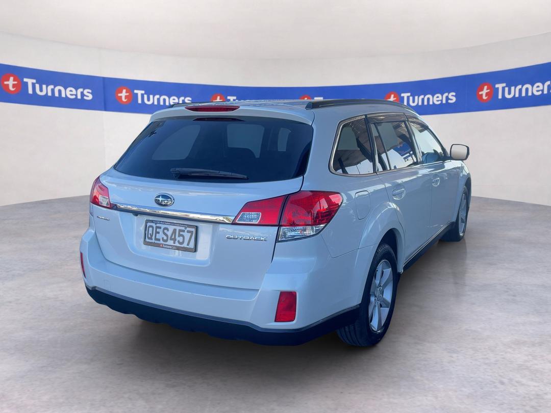 Photo '7' of Subaru Legacy