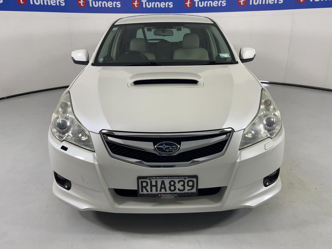 Photo '2' of Subaru Legacy