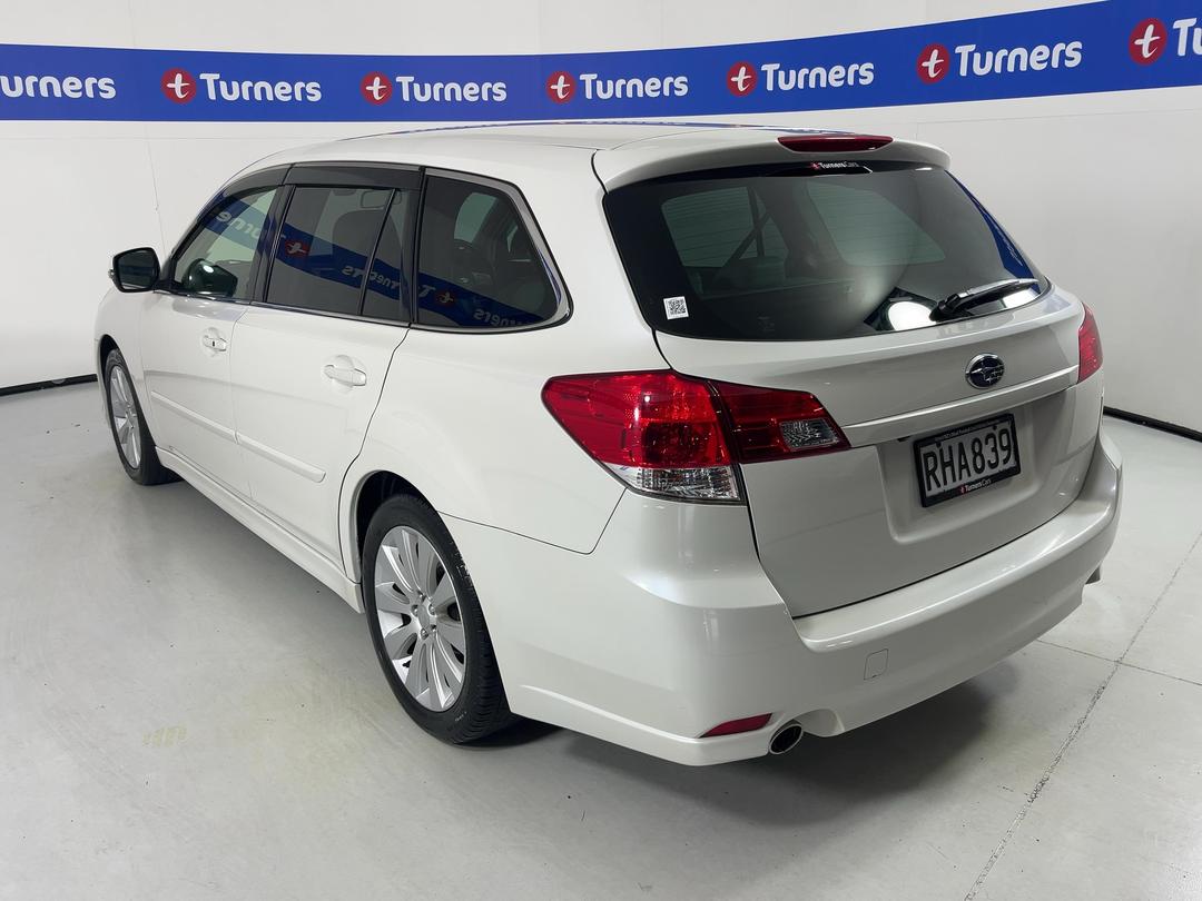 Photo '5' of Subaru Legacy