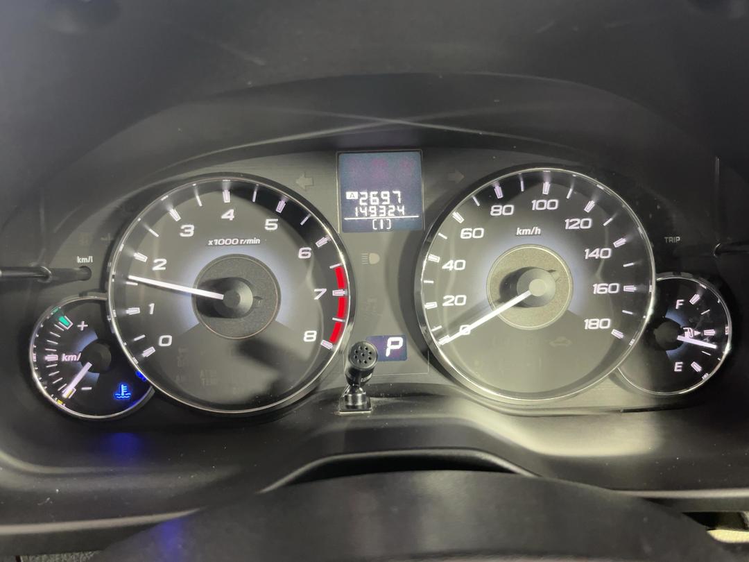 Photo '21' of Subaru Legacy