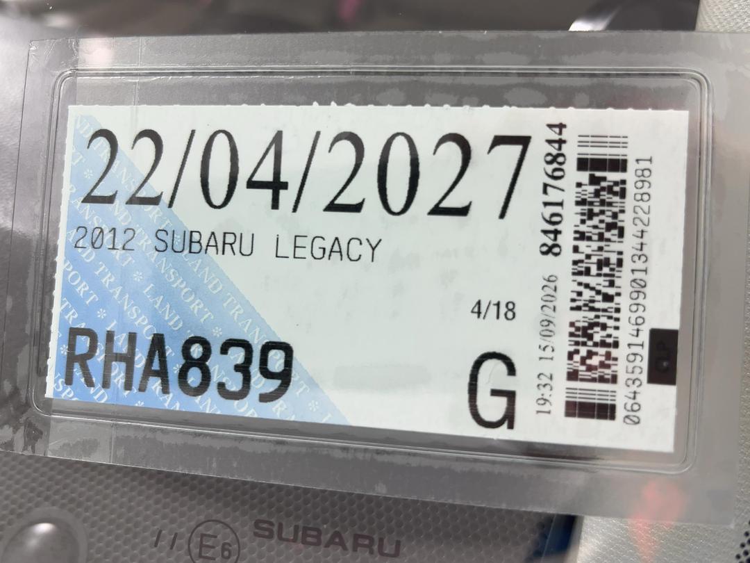Photo '24' of Subaru Legacy