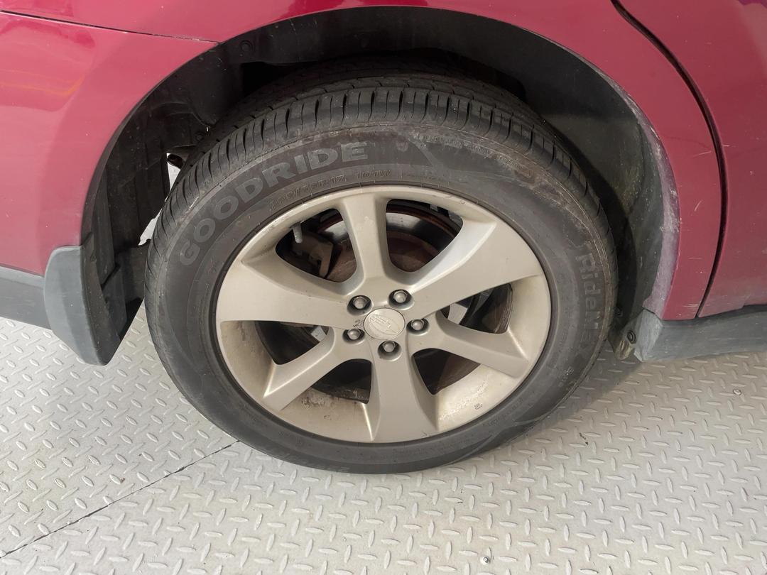 Photo '12' of Subaru Legacy