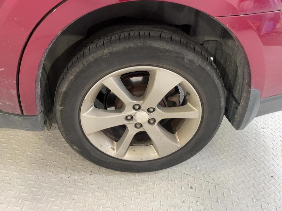 Photo '11' of Subaru Legacy