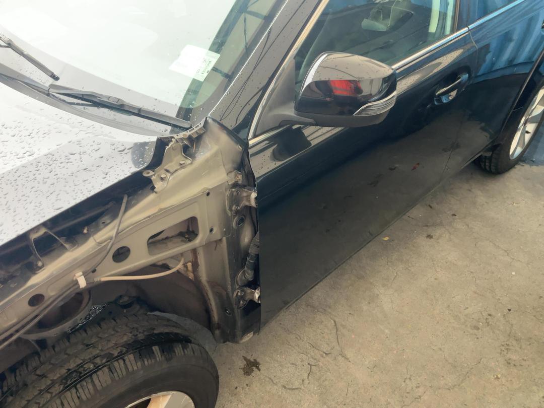 Photo '10' of Subaru Outback I