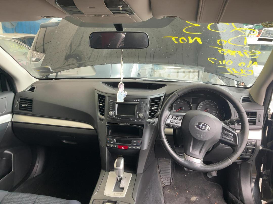 Photo '23' of Subaru Outback I