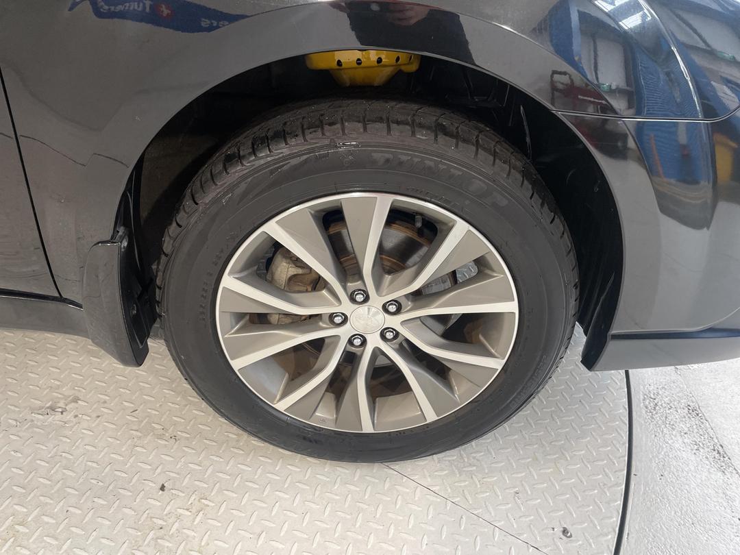 Photo '9' of Subaru Outback