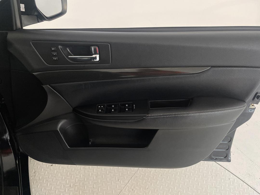 Photo '15' of Subaru Outback