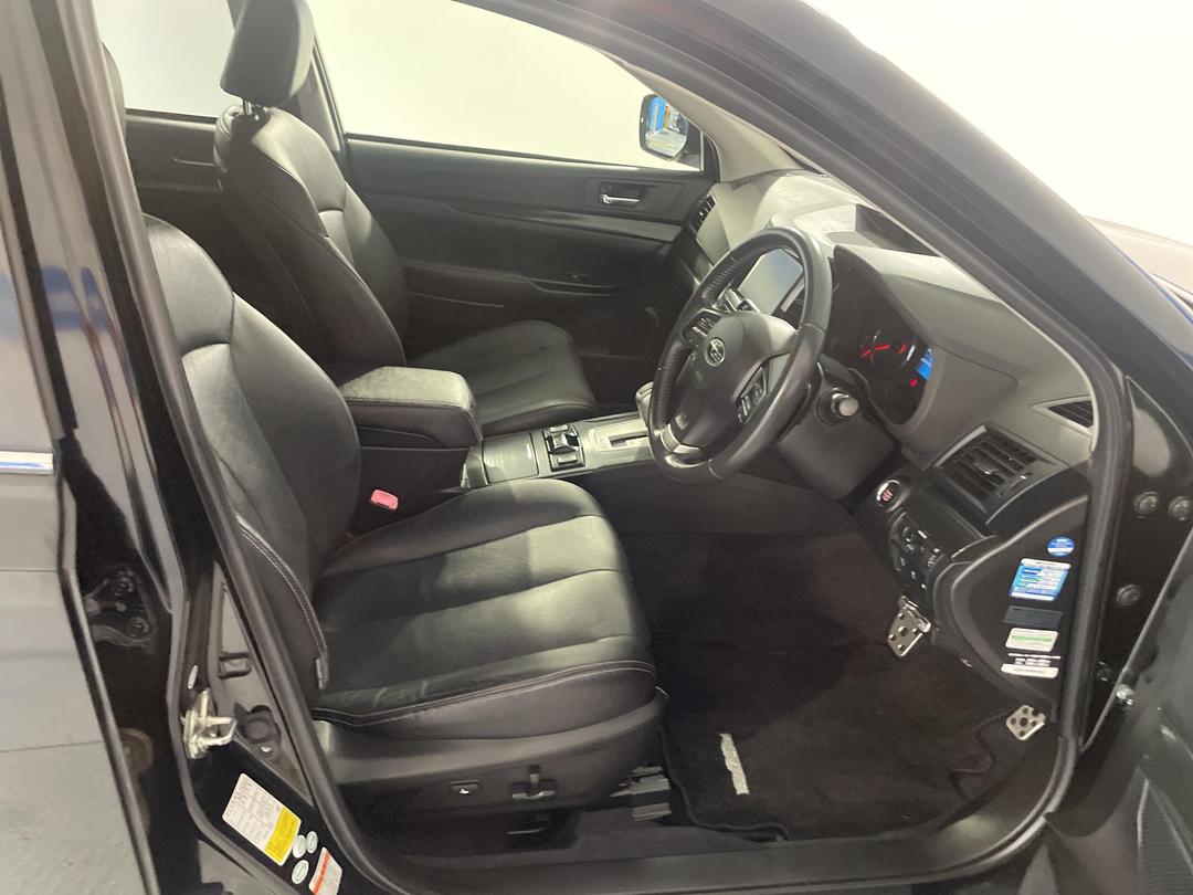 Photo '16' of Subaru Outback