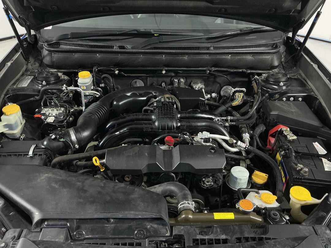 Photo '13' of Subaru Outback